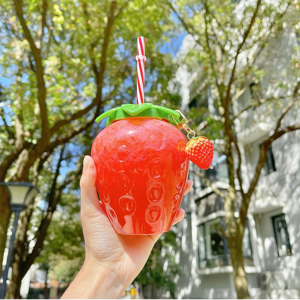 2021 New ins Wind Net Red Strawberry Straw Cup Plastic Cup Cute Female Hand-held Milk Tea Cup Student Portable Water Cup Bottle
2021 New ins Wind Net Red Strawberry Straw Cup Plastic Cup Cute Female Hand-held Milk Tea Cup Student Portable Water Cup Bottle