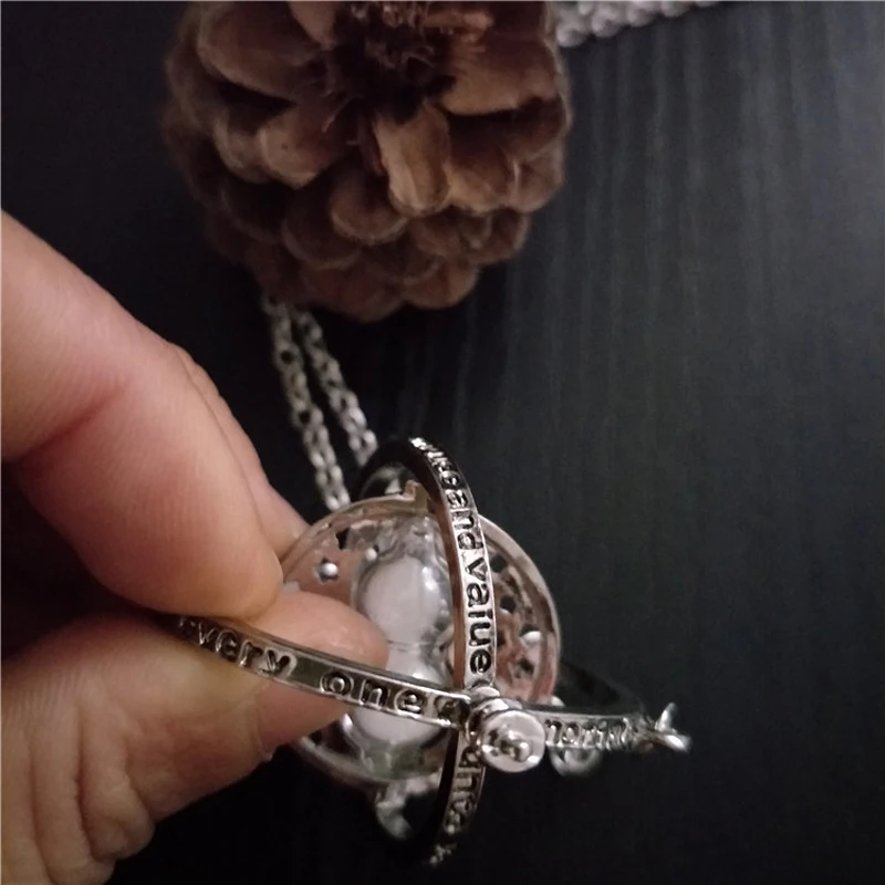 Time timer hourglass pendant necklace astronomic time converter magic school necklace new necklace for movie fans
Time timer hourglass pendant necklace astronomic time converter magic school necklace new necklace for movie fans