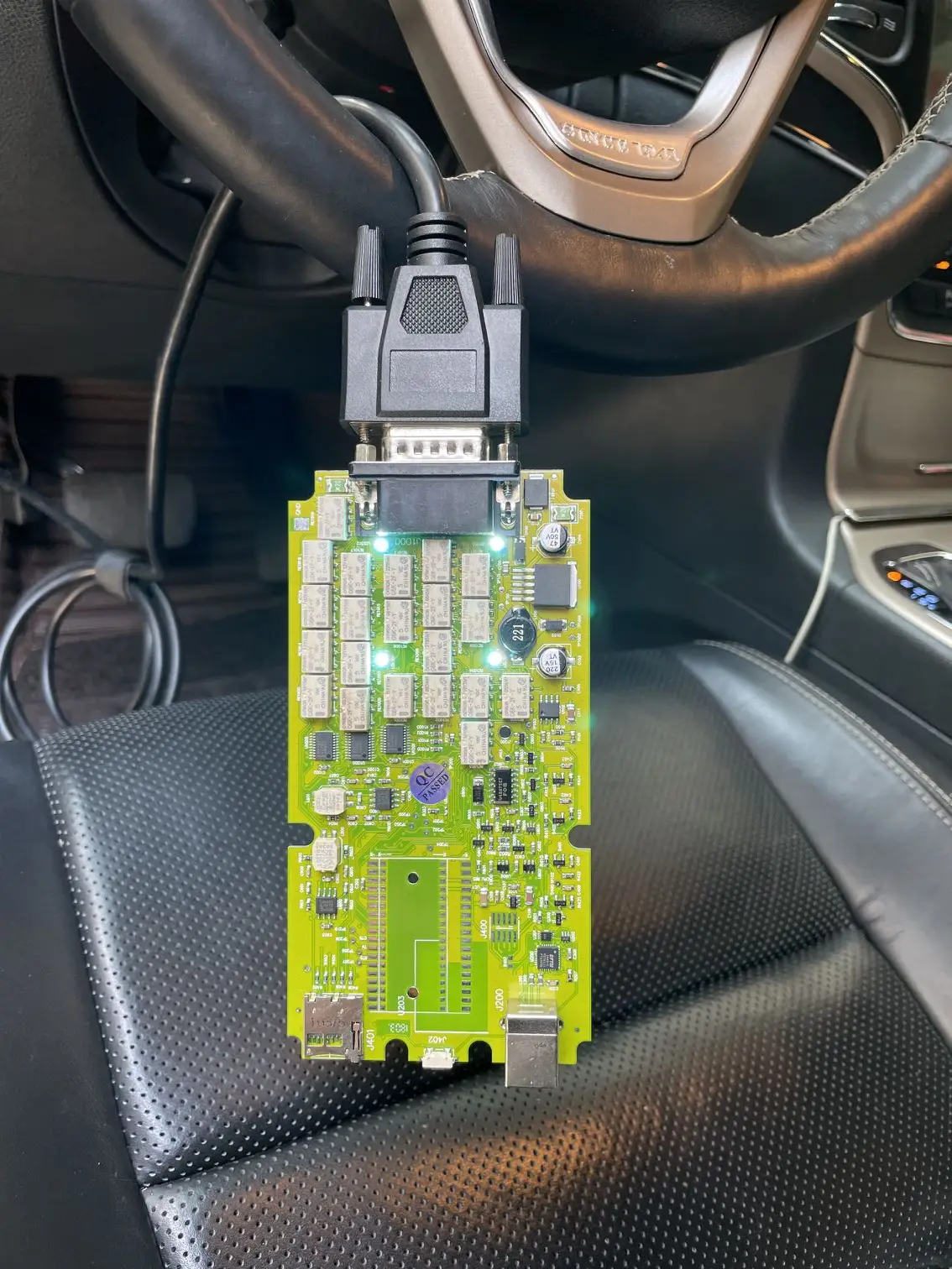OBDIICAT- Cars/Trucks/Generic 3 IN 1 OBD2 Diagnostic-tool With Bluetooth High Quality Green Single Board New 2017.3NEC Relay
OBDIICAT- Cars/Trucks/Generic 3 IN 1 OBD2 Diagnostic-tool With Bluetooth High Quality Green Single Board New 2017.3NEC Relay