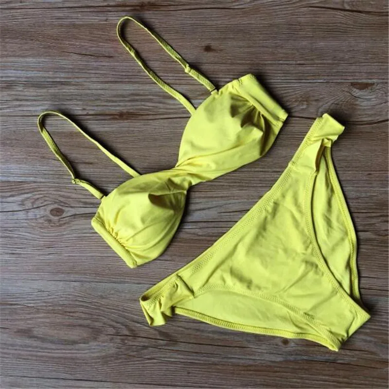 2019 New Sexy Classic Solid Color Optional Gathering Sling Open Back Low Waist Bikini Woman
2019 New Sexy Classic Solid Color Optional Gathering Sling Open Back Low Waist Bikini Woman