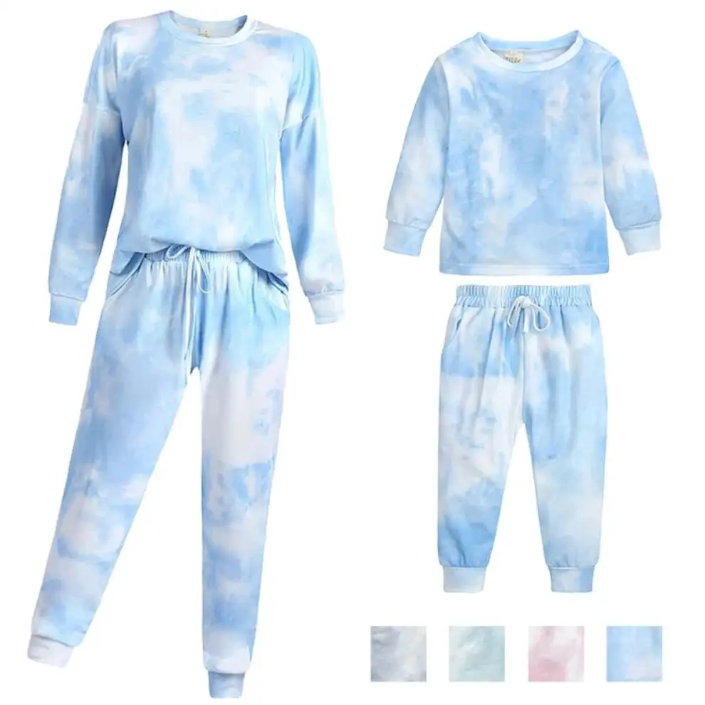 Fashion Family Matching Clothes Mom And Son Casual Sport Parent-child Outfits Cotton Tie-dye Printing Set Mother Daughter Suit
Fashion Family Matching Clothes Mom And Son Casual Sport Parent-child Outfits Cotton Tie-dye Printing Set Mother Daughter Suit