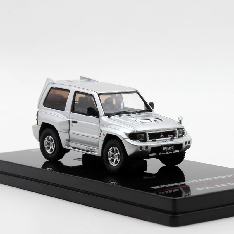 1:64 scale suit for EVO PAJERO EVOLUTION SUV truck simulation car model diecast alloy metal vehicle toy collection
1:64 scale suit for EVO PAJERO EVOLUTION SUV truck simulation car model diecast alloy metal vehicle toy collection