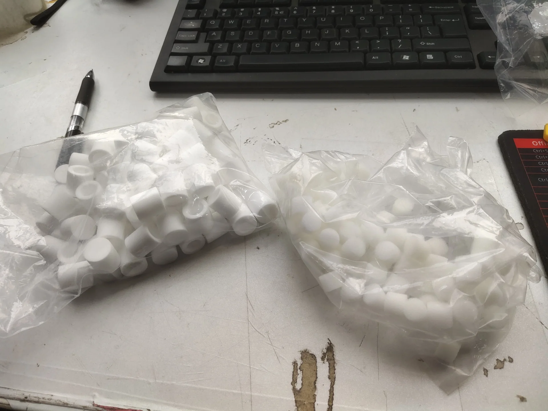 100Pcs AUPORO Y-101W Air Purifier Filter Cotton Air Purifier Replacement Filter Element And Water Tank 
100Pcs AUPORO Y-101W Air Purifier Filter Cotton Air Purifier Replacement Filter Element And Water Tank