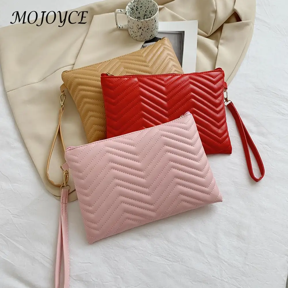Women Wristlet Bag Vintage PU Leather Design Envelope Bag Ladies Casual Solid Color Small Purse Casual Ladies Wallet
Women Wristlet Bag Vintage PU Leather Design Envelope Bag Ladies Casual Solid Color Small Purse Casual Ladies Wallet
