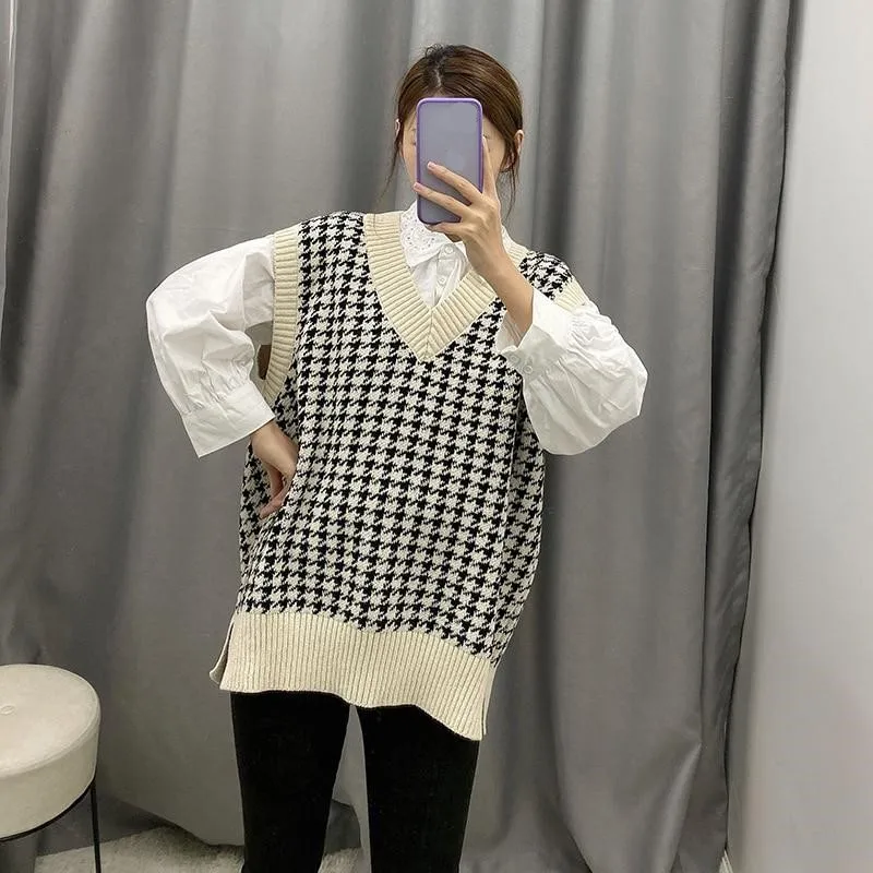 Women's Plaid Knitted Sweater Vest Casual Oversize Korean Waistcoat Sweater Tops V Neck Loose Fashion Warm Pullover
Women's Plaid Knitted Sweater Vest Casual Oversize Korean Waistcoat Sweater Tops V Neck Loose Fashion Warm Pullover
