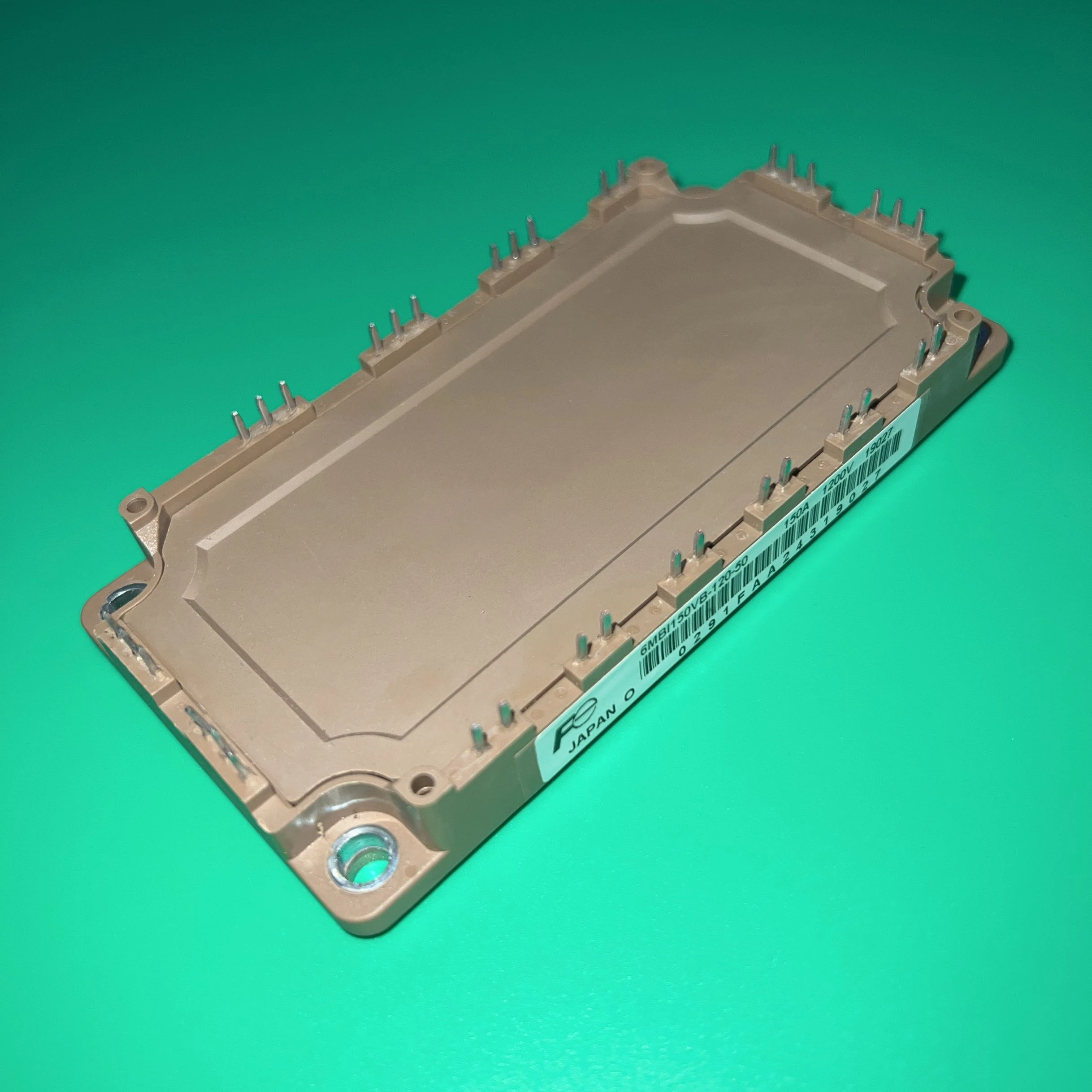 Модуль 6MBI150VB-120-50, 150A, 1200 в, 6MBI150VB120-50 IGBT 6MBI150VB12050, 6MBI150V, B-120-50 6MBI150, VB-120-50 6MBI 150VB-120-50
Модуль 6MBI150VB-120-50, 150A, 1200 в, 6MBI150VB120-50 IGBT 6MBI150VB12050, 6MBI150V, B-120-50 6MBI150, VB-120-50 6MBI 150VB-120-50