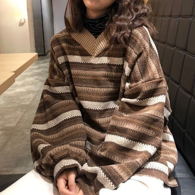V Neck Stripe Women's Knitted Sweater Pullover Casual Long Sleeve Oversized Loose Sweater Autumn-winter Retro Harajuku Jumper
V Neck Stripe Women's Knitted Sweater Pullover Casual Long Sleeve Oversized Loose Sweater Autumn-winter Retro Harajuku Jumper