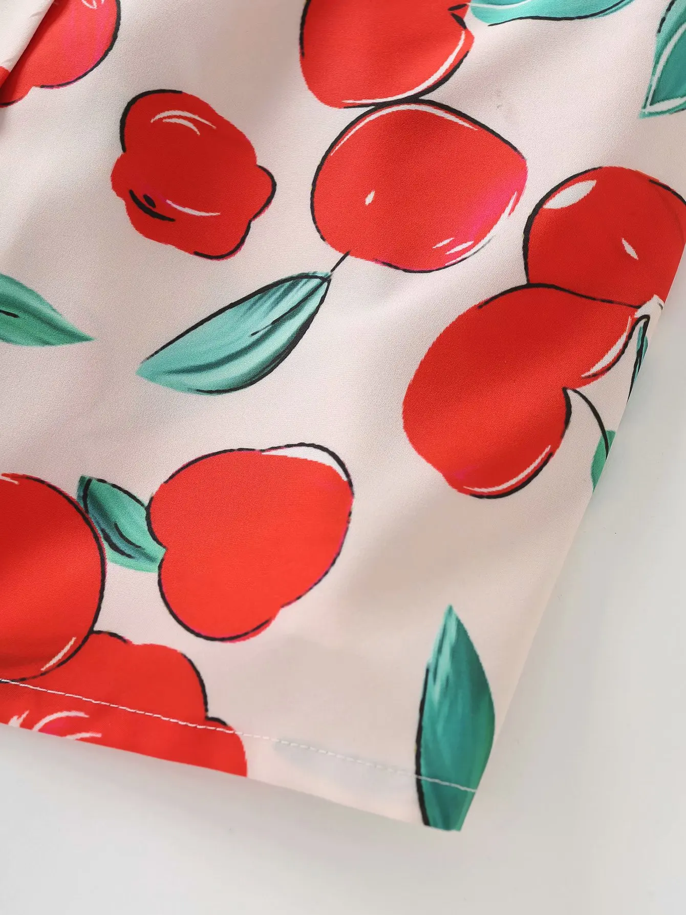 Cherry print skirt European and American women's 2021 summer new fashion V-neck short sleeve dress dlqz2051
Cherry print skirt European and American women's 2021 summer new fashion V-neck short sleeve dress dlqz2051