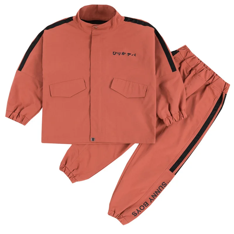 Children's clothing boy suit spring 2020 new Korean boy handsome sweater in the big boy foreign spring and autumn models tide 
Children's clothing boy suit spring 2020 new Korean boy handsome sweater in the big boy foreign spring and autumn models tide