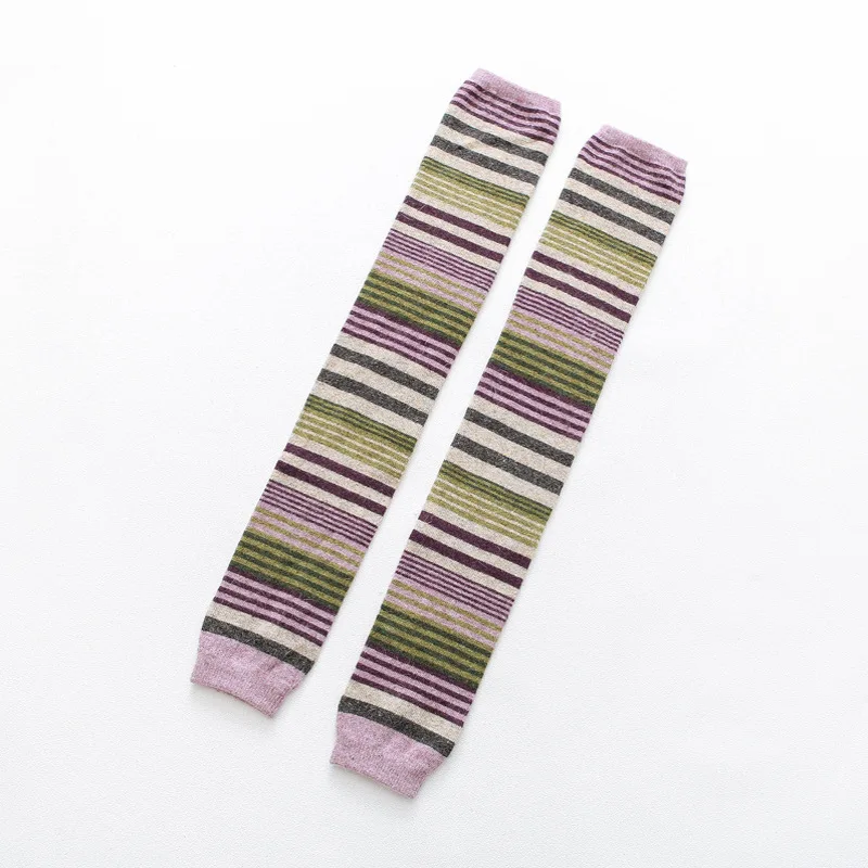 2021 Autumn and winter rabbit wool knee long length stockings with high boots women's socks Leggings with stockings Shin guards 
2021 Autumn and winter rabbit wool knee long length stockings with high boots women's socks Leggings with stockings Shin guards