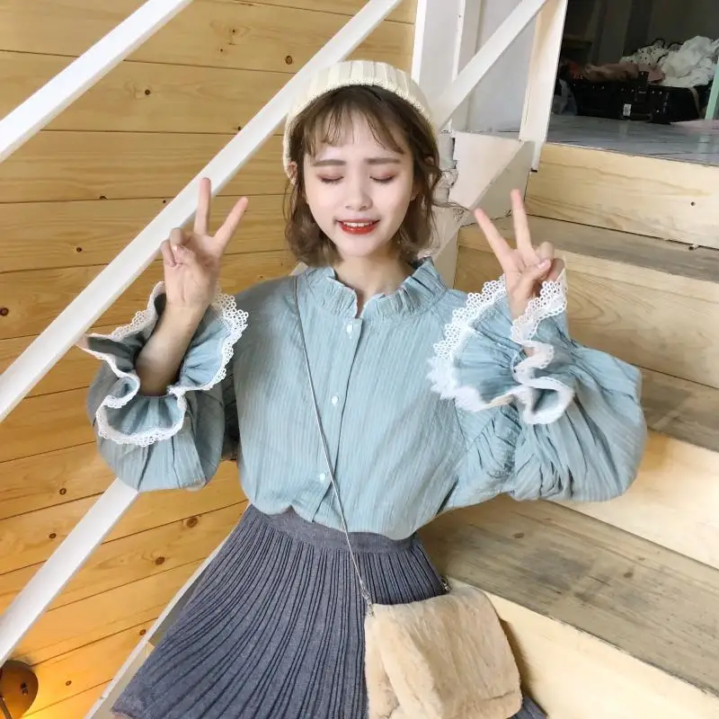Sweet Womens Tops and Blouses Japan Style Lace Up Loose Flare Sleeve Shirts Fashion Brand Blusas Mujer De Moda Autumn New
Sweet Womens Tops and Blouses Japan Style Lace Up Loose Flare Sleeve Shirts Fashion Brand Blusas Mujer De Moda Autumn New