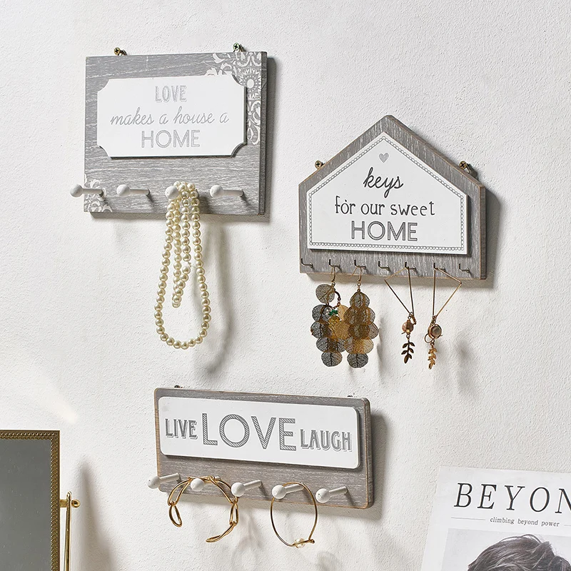 Minimalist Key Holder Wall Holder Wall Organizer Rectangle House Shape Germ Key Hook Door Opener Home Decoration Coat Hanger
Minimalist Key Holder Wall Holder Wall Organizer Rectangle House Shape Germ Key Hook Door Opener Home Decoration Coat Hanger