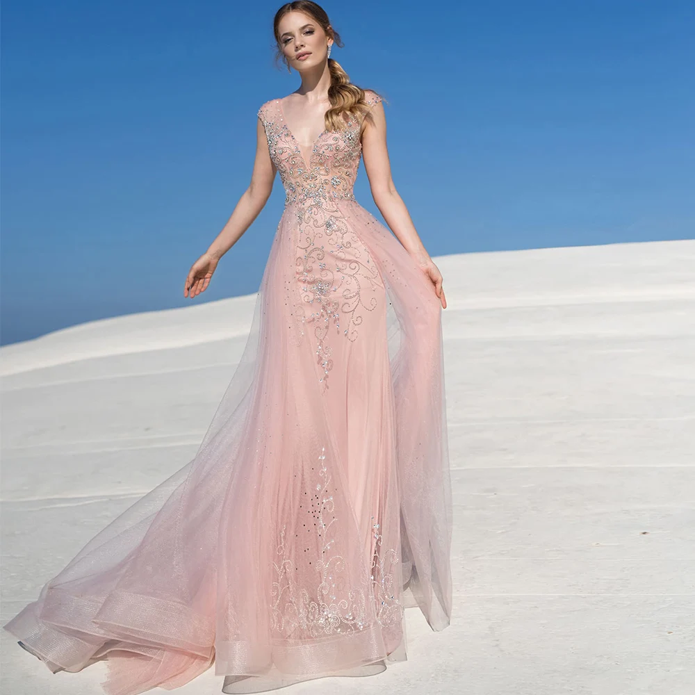 Boho Pink Bridal Dresses 2021 Sleeveless Backless Deep V-Neck Tulle Crystal Sequined Sweep Train Wedding Gowns Vestidos De Novia
Boho Pink Bridal Dresses 2021 Sleeveless Backless Deep V-Neck Tulle Crystal Sequined Sweep Train Wedding Gowns Vestidos De Novia