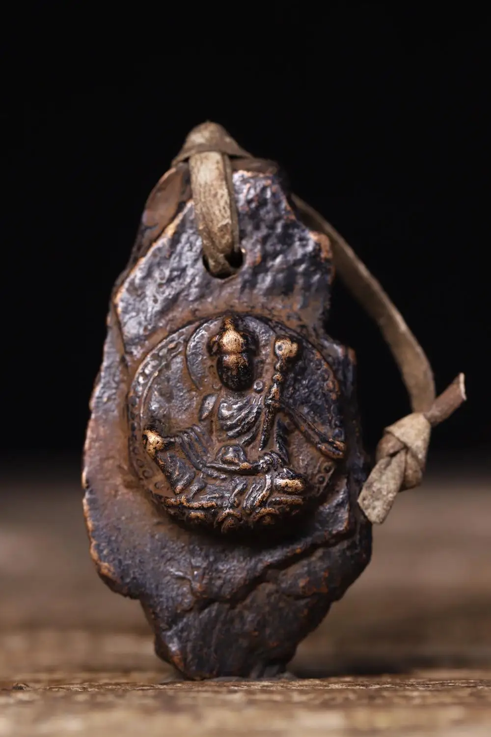 Свадебное украшение, 3 дюйма, стандартная Бронзовая статуя старого Будды, статуя падамамбава, амулет, подвеска
Свадебное украшение, 3 дюйма, стандартная Бронзовая статуя старого Будды, статуя падамамбава, амулет, подвеска