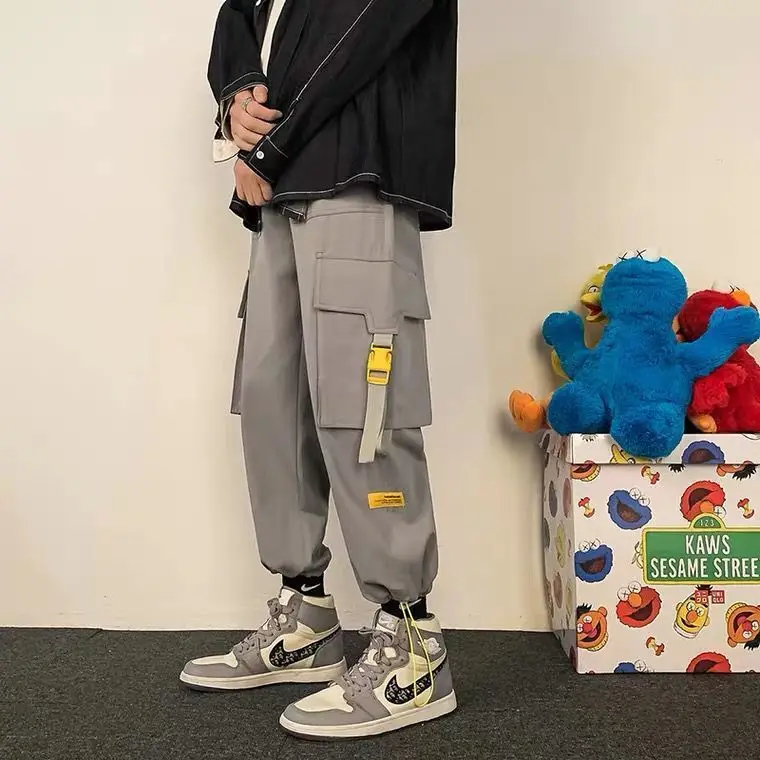 Pants men's summer overalls men's fashion brand loose casual pants student's Korean versatile trend Leggings men's sports pants
Pants men's summer overalls men's fashion brand loose casual pants student's Korean versatile trend Leggings men's sports pants