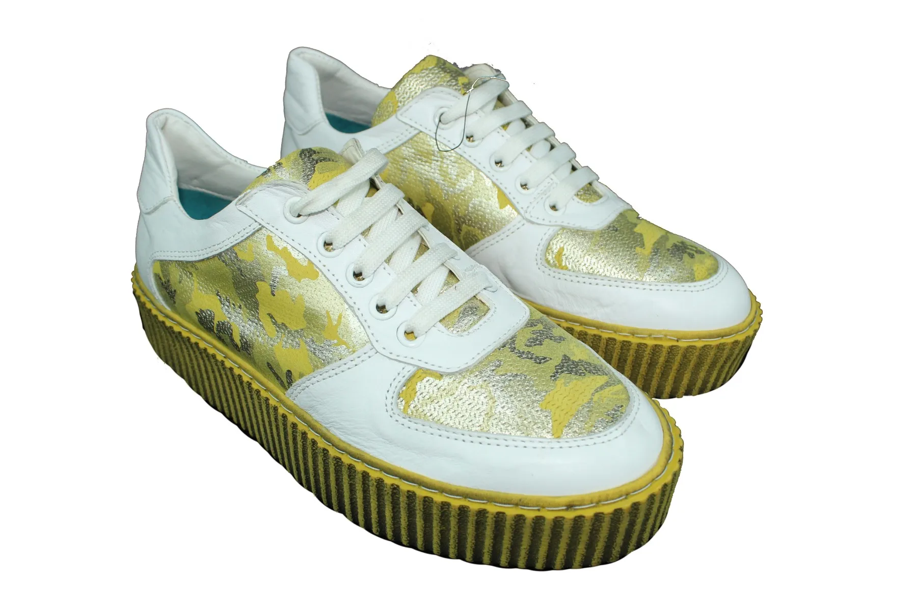 Женская обувь желто-белая 
Женская обувь желто-белая