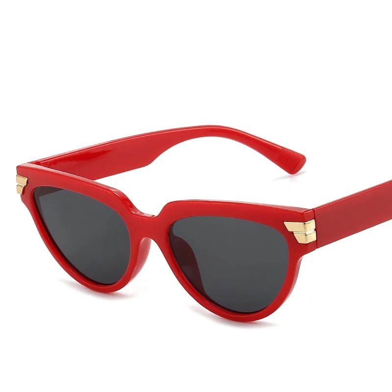 Vintage Red Black Sun Glasses Female New Sexy Small Vintage Cat Eye Sunglasses Women Ladies Cateyes Sunglass Retro Glasses 
Vintage Red Black Sun Glasses Female New Sexy Small Vintage Cat Eye Sunglasses Women Ladies Cateyes Sunglass Retro Glasses