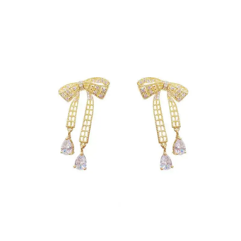 Liwore Fashion Bow Earrings For Women Noble Charm Zircon Pendant Earrings Gold Women Earrings Jewelry
Liwore Fashion Bow Earrings For Women Noble Charm Zircon Pendant Earrings Gold Women Earrings Jewelry