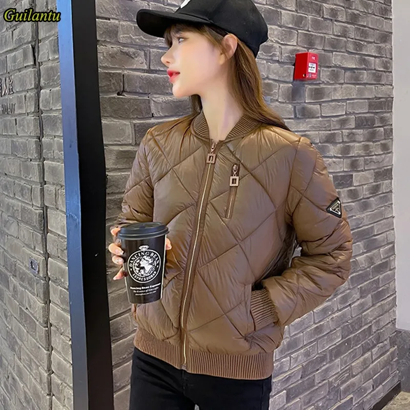 Guilantu Spring Autumn Bomber Jackets Women Cotton Padded Short Coat Female Plus Size Slim Overcoat Korean Baseball Jacket
Guilantu Spring Autumn Bomber Jackets Women Cotton Padded Short Coat Female Plus Size Slim Overcoat Korean Baseball Jacket