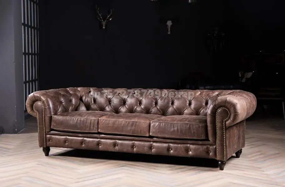 Классический кожаный диван Chesterfield с винтажными итальянскими кожаными диванами