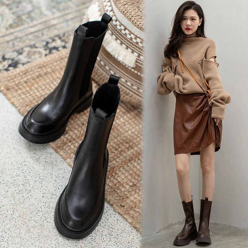 Autumn Winter Genuine Leather Women Boots Office Lady Chelsea Boots Fashion Ankle Boots Round Toe Flat with Women Shoes Platform
Autumn Winter Genuine Leather Women Boots Office Lady Chelsea Boots Fashion Ankle Boots Round Toe Flat with Women Shoes Platform