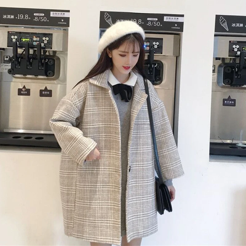 2020 New Temperament Plaid Autumn and Winter Coat Women's Woolen Coat Mid-length Student Woolen All-match Spring and Autumn Coat
2020 New Temperament Plaid Autumn and Winter Coat Women's Woolen Coat Mid-length Student Woolen All-match Spring and Autumn Coat