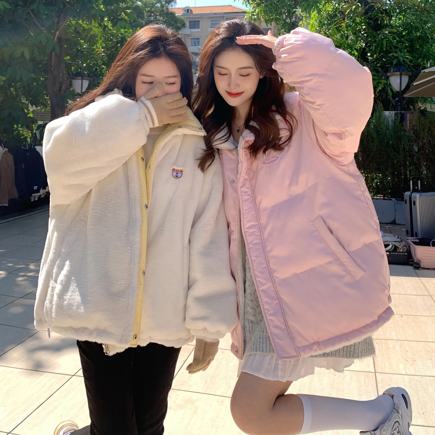 Cotton Padded Women's Winter Korean Version Lovely Bear Embroidery Two Wear Plush Thickened Long Sleeve Cotton Padded Jacket
Cotton Padded Women's Winter Korean Version Lovely Bear Embroidery Two Wear Plush Thickened Long Sleeve Cotton Padded Jacket