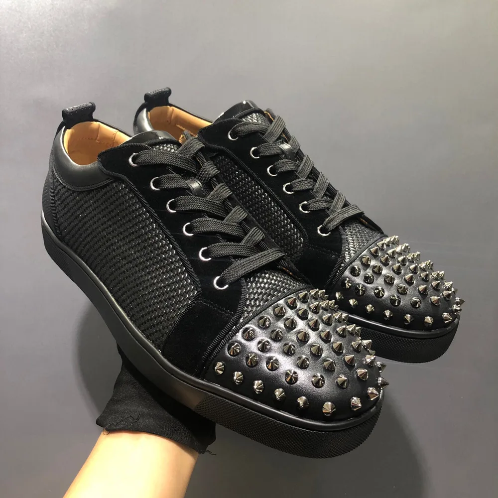 New Black Leather British Flat Men Shoes Low Top Red Bottom Shoes Rivet Toe Casual Shoes Women's Shoes Sports Shoes Couple Model
New Black Leather British Flat Men Shoes Low Top Red Bottom Shoes Rivet Toe Casual Shoes Women's Shoes Sports Shoes Couple Model