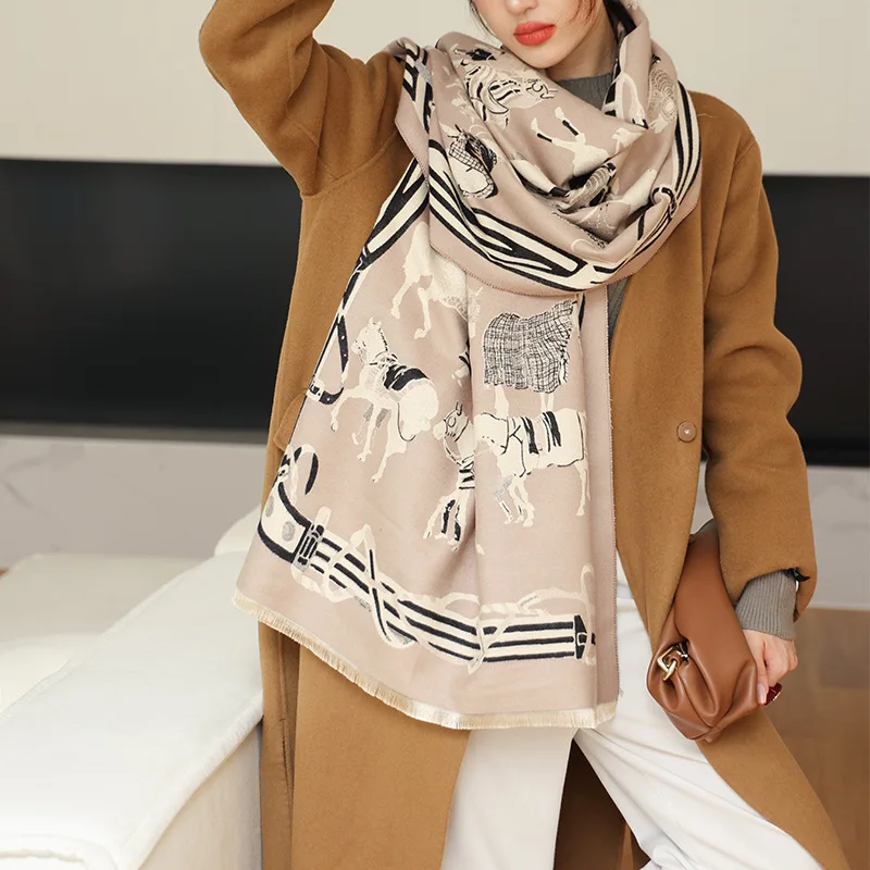 Luxury Horse Scarf Women Cashmere Winter Pashmina Shawls and Wraps Luxury Horse Print Thick Wram Scarves Blanket Echarpe Stoles
Luxury Horse Scarf Women Cashmere Winter Pashmina Shawls and Wraps Luxury Horse Print Thick Wram Scarves Blanket Echarpe Stoles