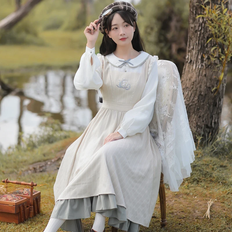 

Японское милое кавайное платье, женское платье в стиле Лолиты, осеннее платье с вышивкой и кукольным воротником, юбка для вечеринки