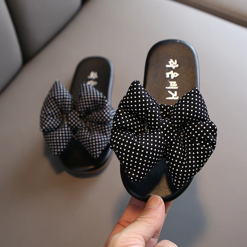 Children Slippers Bow Girl Slippers Rhinestone Princess Shoes Children Beach Slipper Girl Sandals Flats Soft Kids Slippers
Children Slippers Bow Girl Slippers Rhinestone Princess Shoes Children Beach Slipper Girl Sandals Flats Soft Kids Slippers