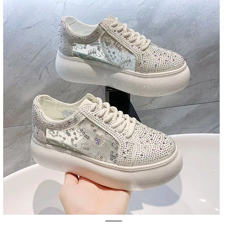 Thick white shoes women's spring 2021 new students joker lace women's shoes rhinestone sponge cake casual shoes
Thick white shoes women's spring 2021 new students joker lace women's shoes rhinestone sponge cake casual shoes