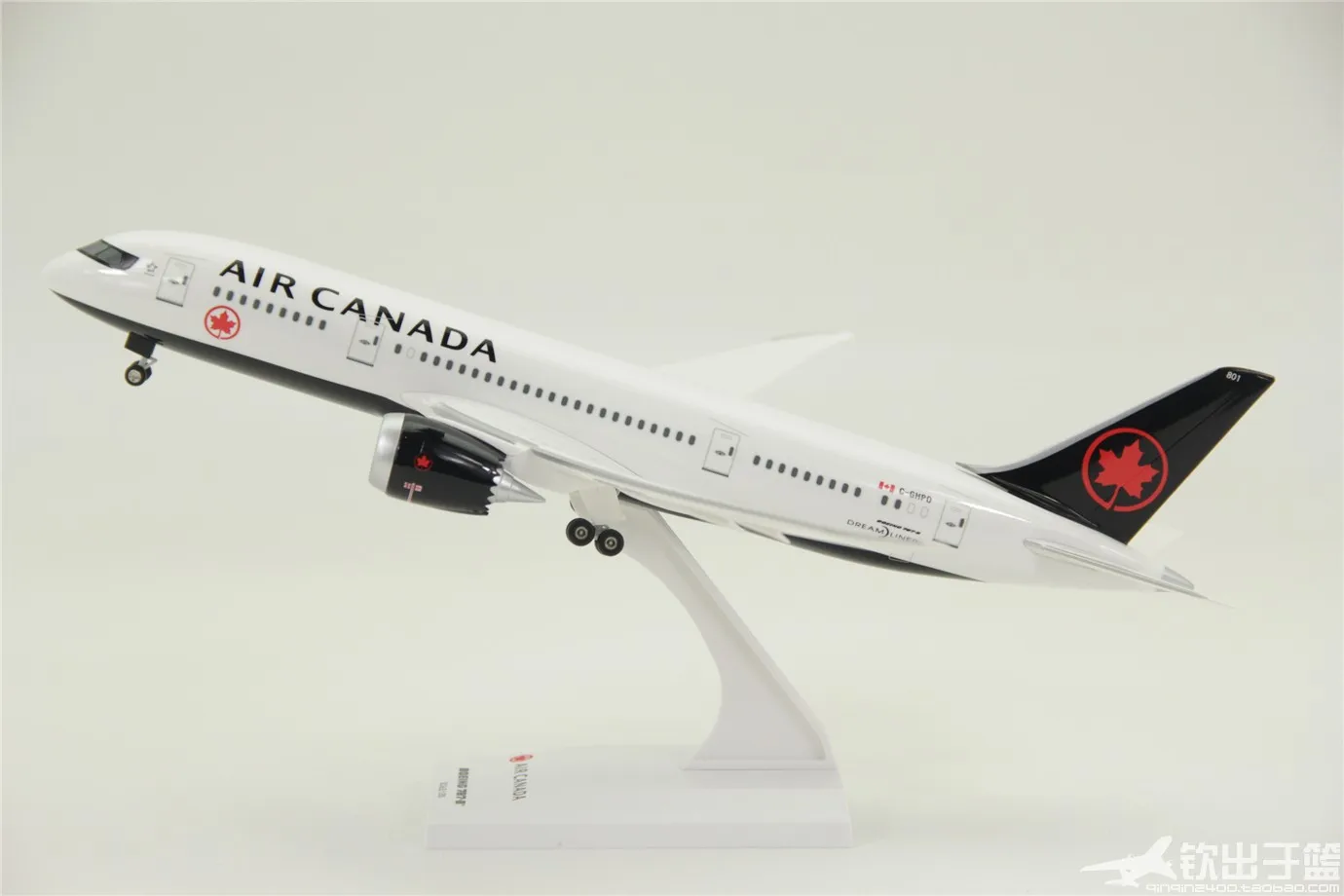 Assembled Canada Airlines Aircraft Model Boeing 787-800 Air Canada with Landing Gear ABS Scale 1: 200 Toys for Children Adults
Assembled Canada Airlines Aircraft Model Boeing 787-800 Air Canada with Landing Gear ABS Scale 1: 200 Toys for Children Adults