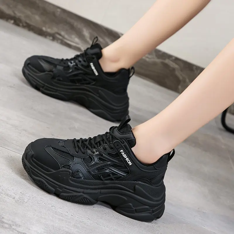 Black Sneakers Women Shoes Winter Platform Sneakers Fashion Vulcanized Shoes Women Chunky Trainers Warm Dad Shoes
Black Sneakers Women Shoes Winter Platform Sneakers Fashion Vulcanized Shoes Women Chunky Trainers Warm Dad Shoes