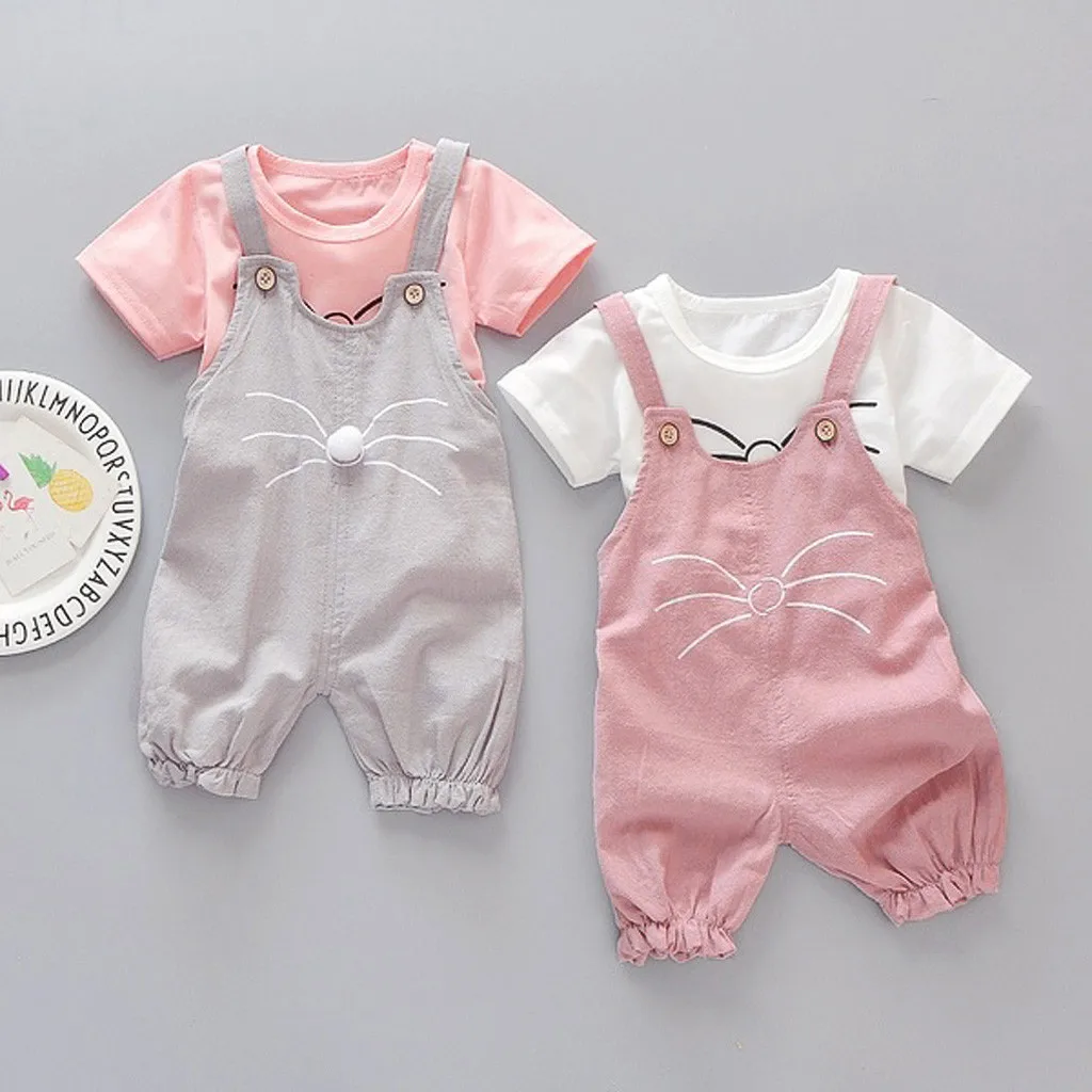 Summer Baby Girl Clothes Sets Kids Baby Girls Cartoon Cat Print Short Sleeve T-Shirt + Cute Solid Romper Outfit Vetement Fille 
Summer Baby Girl Clothes Sets Kids Baby Girls Cartoon Cat Print Short Sleeve T-Shirt + Cute Solid Romper Outfit Vetement Fille