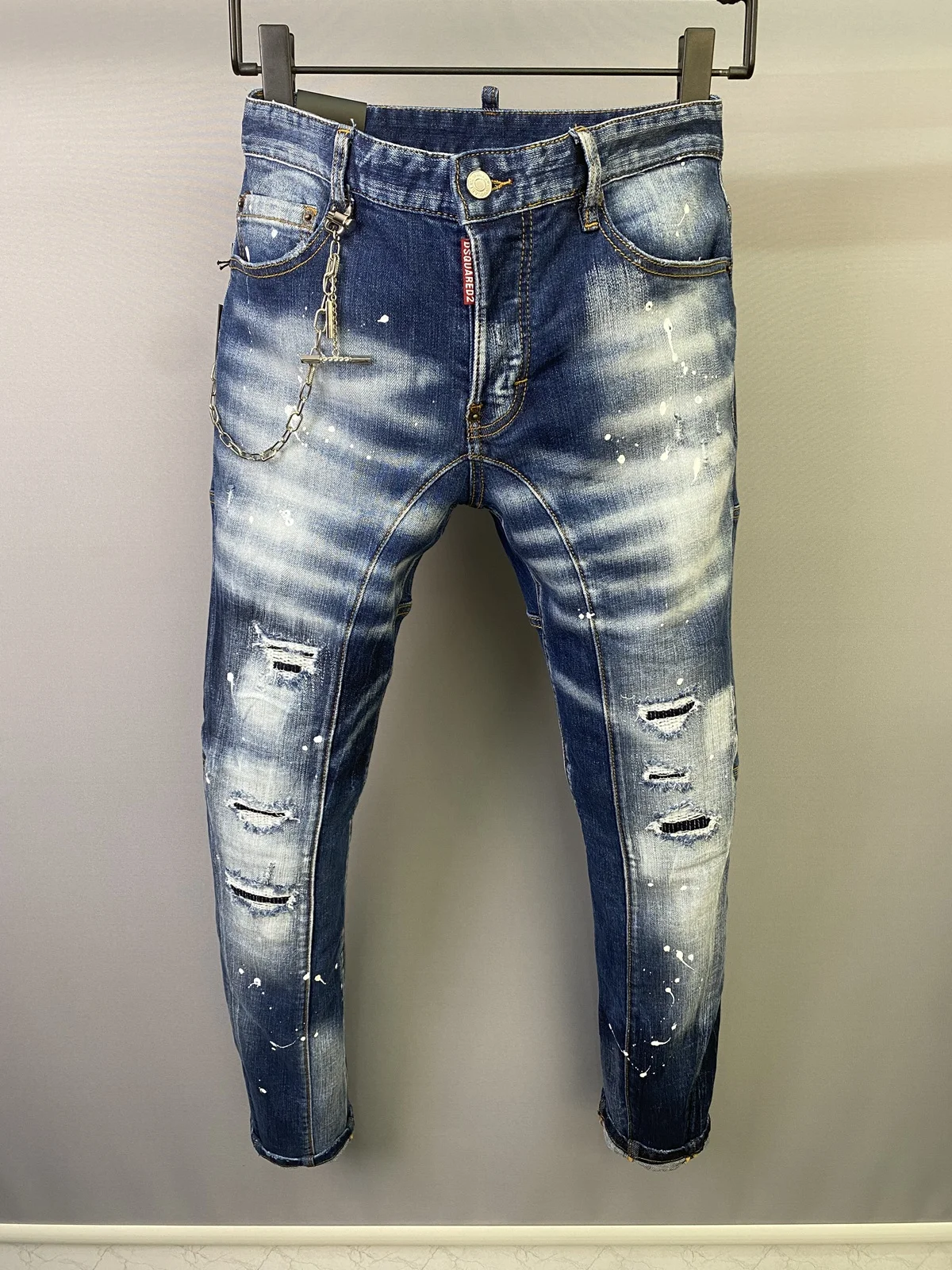 

Special Patch Ripped dsq2 Jeans Men Slim Fit Designer Washed Denim Jeans Trousers Men Hip Hop DJ Party Jeans Punk Rock Pants