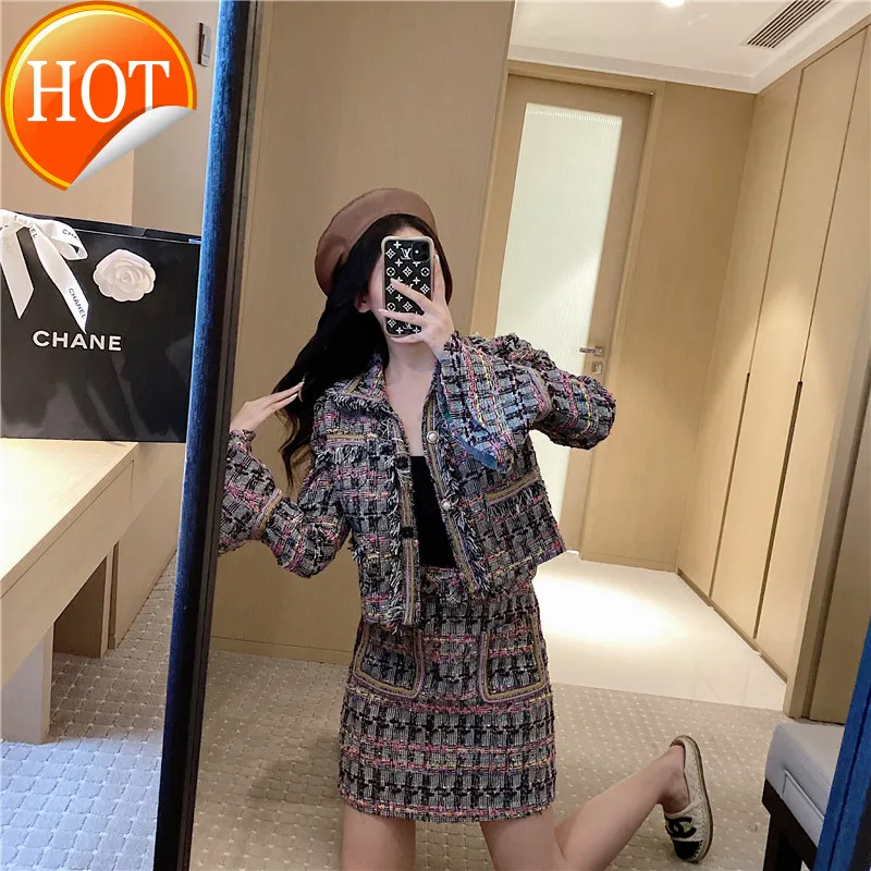 Blue Lady's style suit autumn 2020 new style lady lady style half skirt two piece set foreign style 
Blue Lady's style suit autumn 2020 new style lady lady style half skirt two piece set foreign style