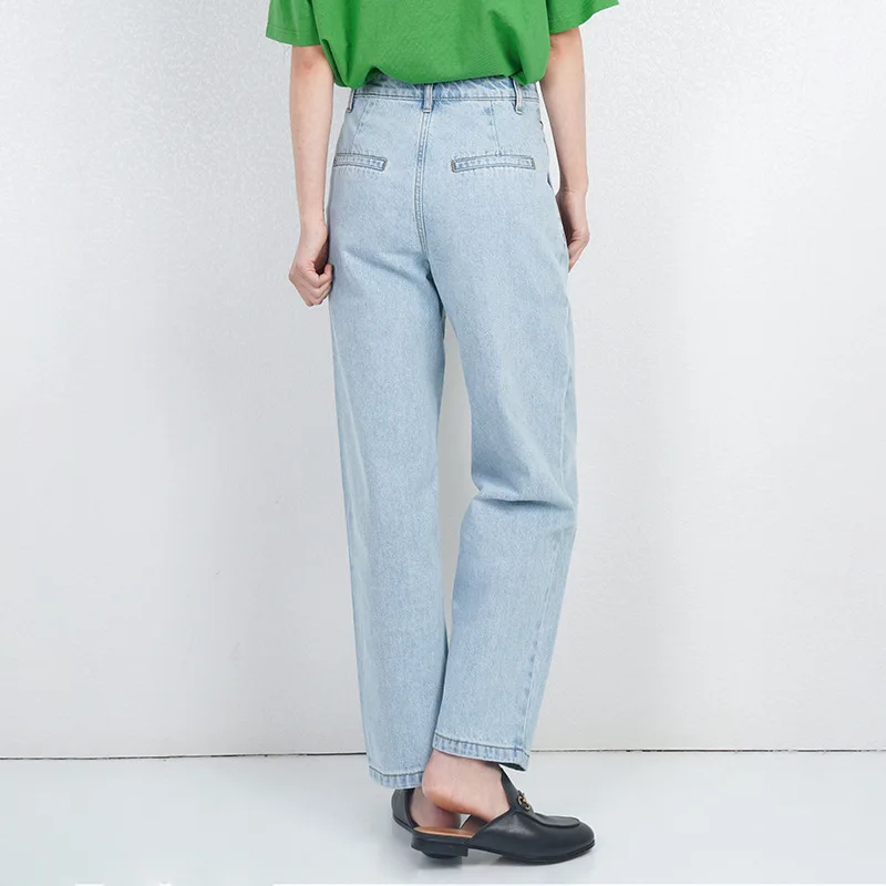 2021 spring new product trend wide body jeans slim fit all-match women's light blue daddy pants are thin and fashionable
2021 spring new product trend wide body jeans slim fit all-match women's light blue daddy pants are thin and fashionable