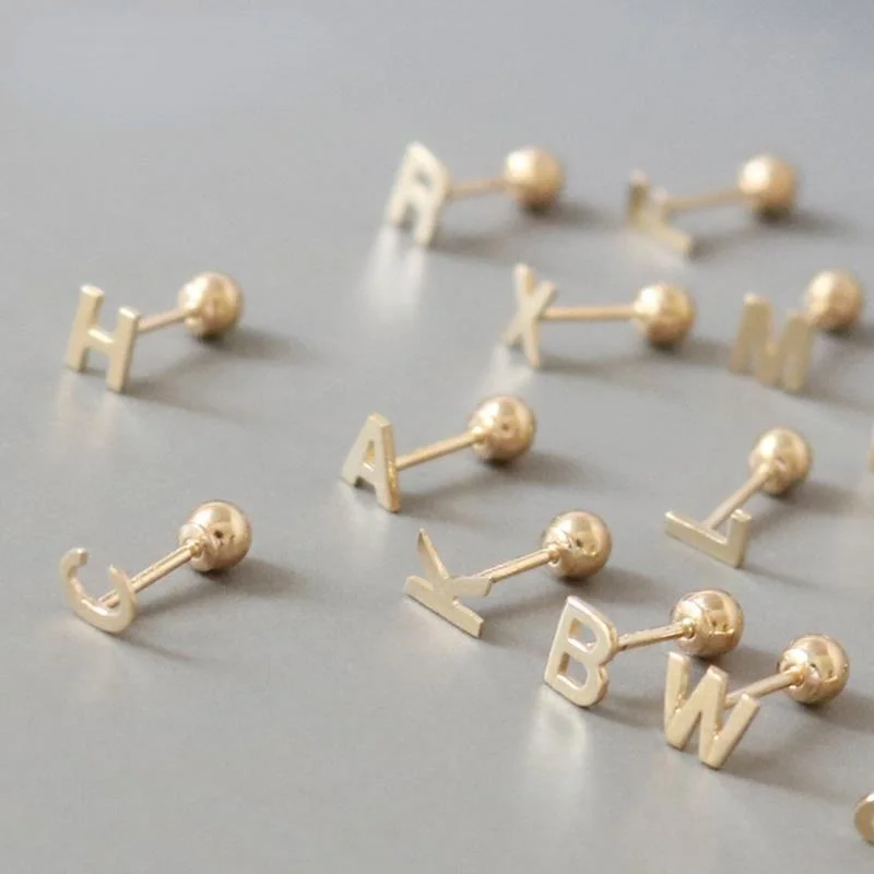 Glossy 26 English Alphabet Stud Earrings for Women Sterling Silver Letter Earring Jewelry Piercing Aros Christmas Gifts
Glossy 26 English Alphabet Stud Earrings for Women Sterling Silver Letter Earring Jewelry Piercing Aros Christmas Gifts