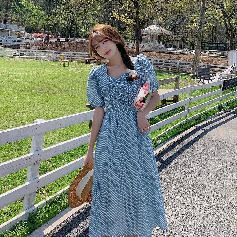 ways with spot to film in the summer of 2021 han edition pearl clasp smoke plait v-neck princess sleeve thin dress
ways with spot to film in the summer of 2021 han edition pearl clasp smoke plait v-neck princess sleeve thin dress