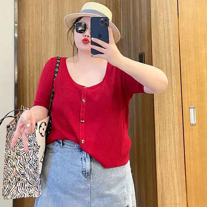 Big women's sweet fat summer new big U-neck loose thin ice silk knitted short sleeve top
Big women's sweet fat summer new big U-neck loose thin ice silk knitted short sleeve top