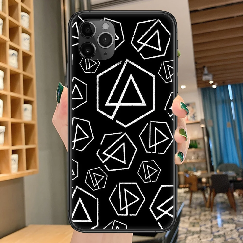 Linkin Rock Park Phone Case Cover Hull For iphone 5 5s se 2 6 6s 7 8 12 mini plus X XS XR 11 PRO MAX black silicone shell trend
Linkin Rock Park Phone Case Cover Hull For iphone 5 5s se 2 6 6s 7 8 12 mini plus X XS XR 11 PRO MAX black silicone shell trend