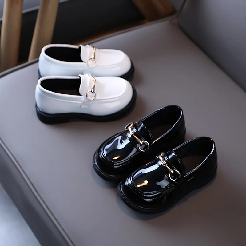 Kids School Dance Patent Leather Shoes Kids Boys Girls Toddler 2022 Children'S Spring Black White Wedding Dress Shoes 2-10 Year
Kids School Dance Patent Leather Shoes Kids Boys Girls Toddler 2022 Children'S Spring Black White Wedding Dress Shoes 2-10 Year