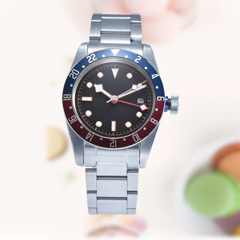 Watch 41mm diving GMT automatic movement Bay military luminous pointer steel bracelet mineral glass Black red and blue bezel D7
Watch 41mm diving GMT automatic movement Bay military luminous pointer steel bracelet mineral glass Black red and blue bezel D7