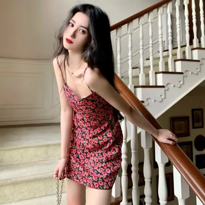 2021 summer new dress female sweet lovely little ice silk suspender skirt student slim short skirt
2021 summer new dress female sweet lovely little ice silk suspender skirt student slim short skirt