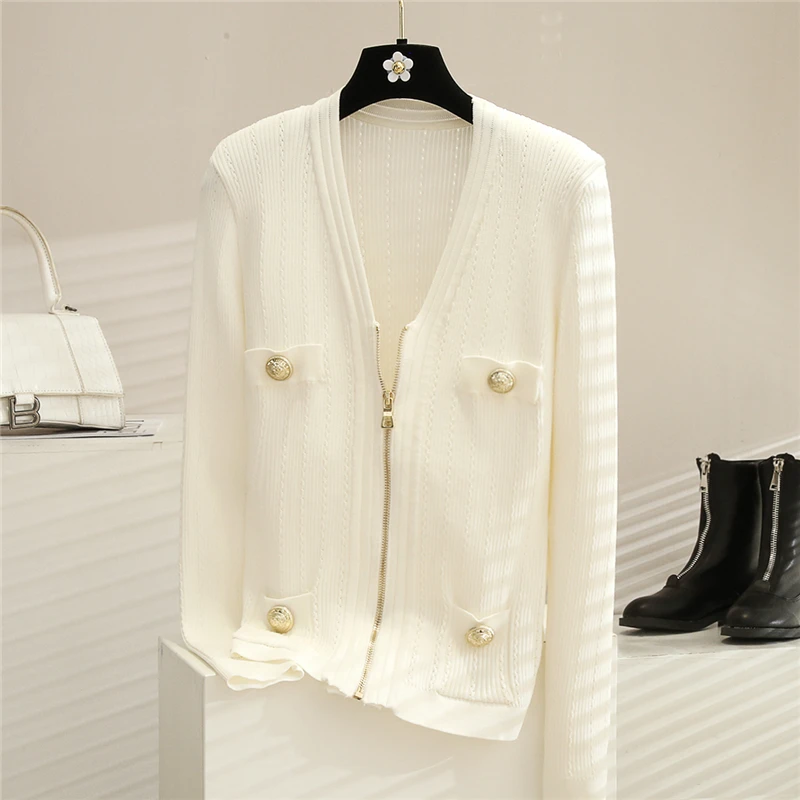 2021 Autumn New Sweater Woman's Thin Sweaters Women's Winter Knit Jacket Buttons Zipper V-neckslim Knitted Coat Girls Knitwear
2021 Autumn New Sweater Woman's Thin Sweaters Women's Winter Knit Jacket Buttons Zipper V-neckslim Knitted Coat Girls Knitwear