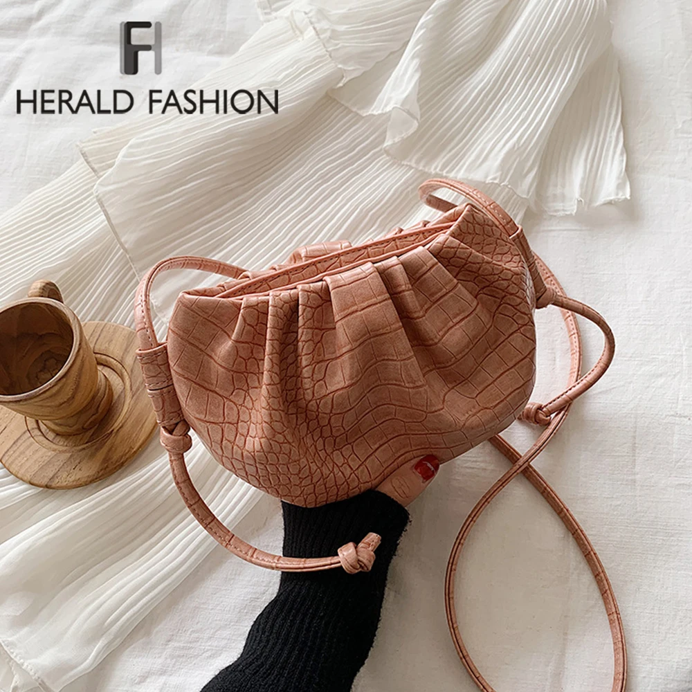 HERALD Fashion Cloud-wrapped Soft Leather Small Bag Shoulder Slant Dumpling Bag Handbag Day Clutches Bags Messenger Bag
HERALD Fashion Cloud-wrapped Soft Leather Small Bag Shoulder Slant Dumpling Bag Handbag Day Clutches Bags Messenger Bag