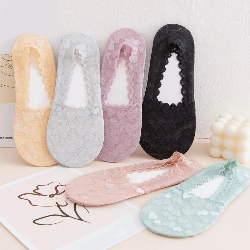 Sexy Heart Lace Socks Women Thin Short Boat Socks No Show Invisible Funny Socks Female Breathable Seamless Sock Streetwear
Sexy Heart Lace Socks Women Thin Short Boat Socks No Show Invisible Funny Socks Female Breathable Seamless Sock Streetwear