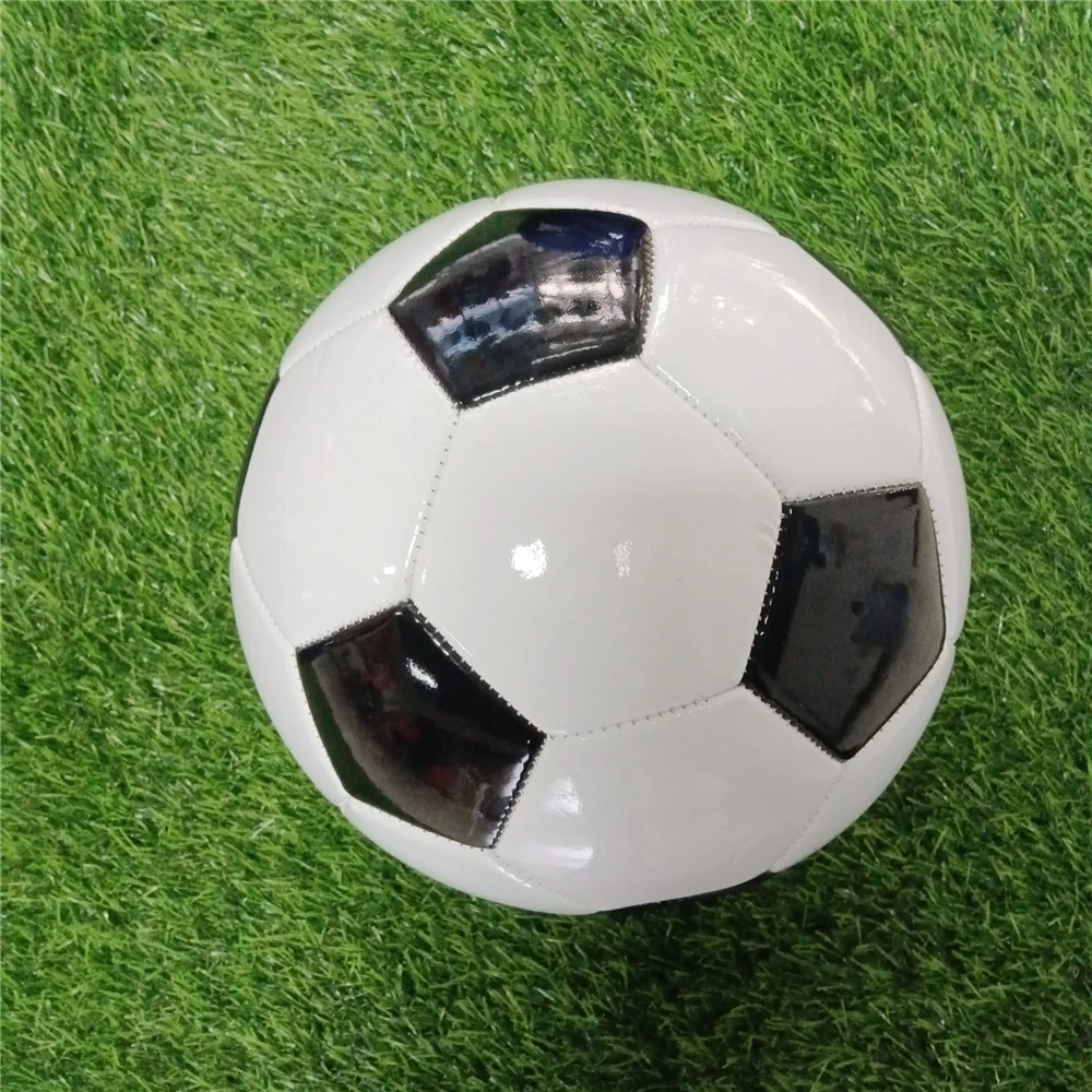 ROHDE Classic Black White Football Official Size 5 Professional Competition Training Ball PVC Material Machine Sewing Soccer
ROHDE Classic Black White Football Official Size 5 Professional Competition Training Ball PVC Material Machine Sewing Soccer