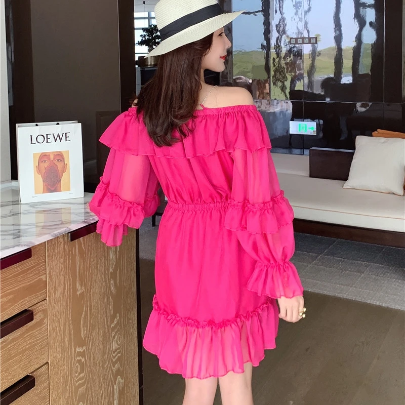 European design women's dress rose red one-shoulder waist long-sleeved ruffled short dress
European design women's dress rose red one-shoulder waist long-sleeved ruffled short dress